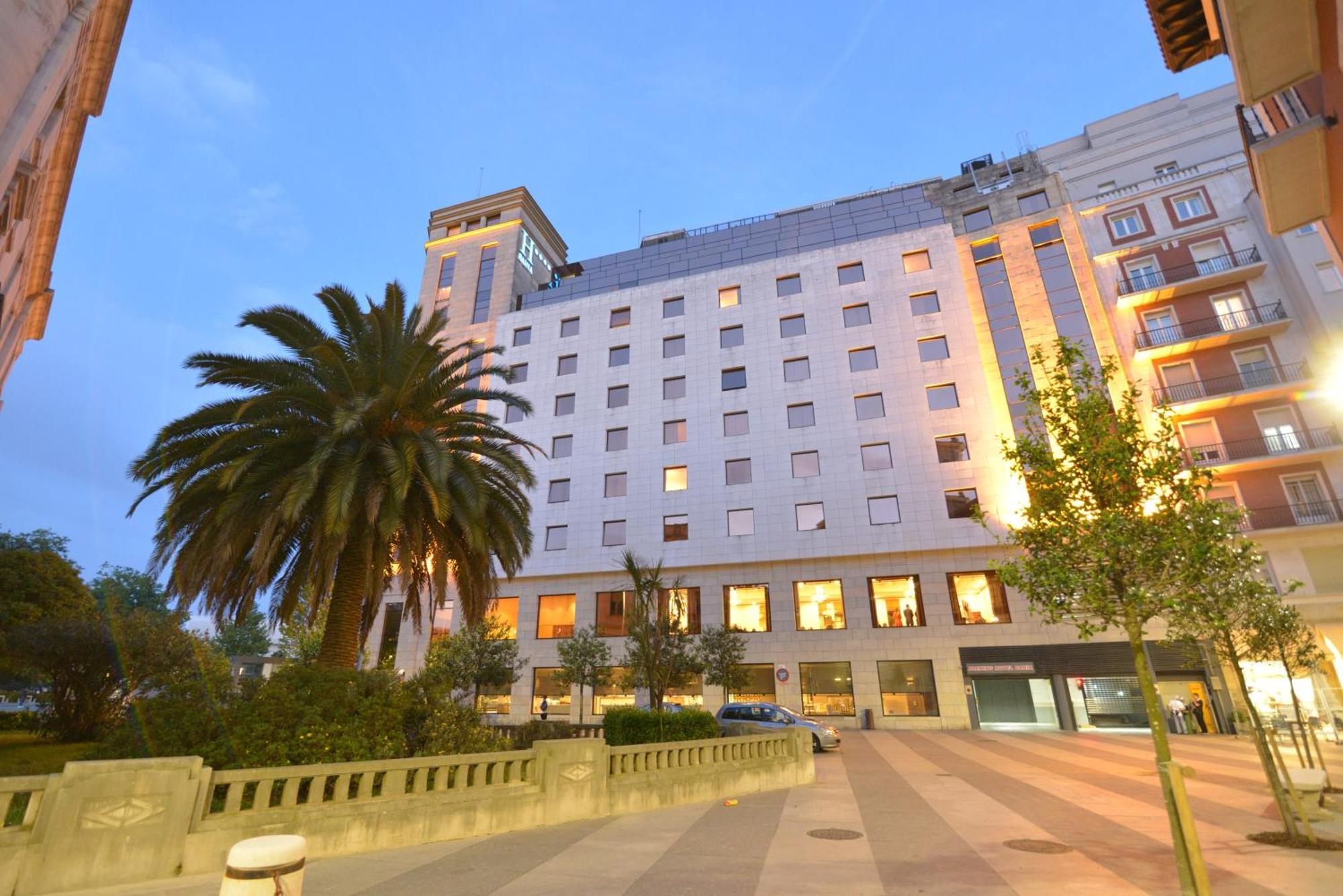El Apartamento De San Pelayo Con Garaje By Just Room Santander Bagian luar foto